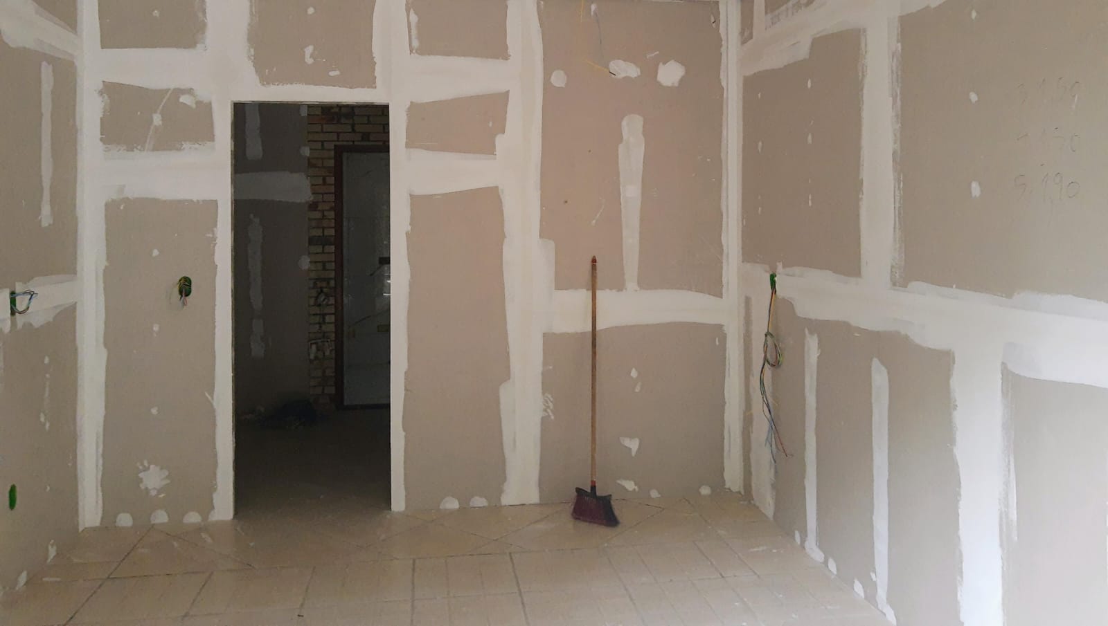 Divisórias em Drywall executado pela Gesso Joinville